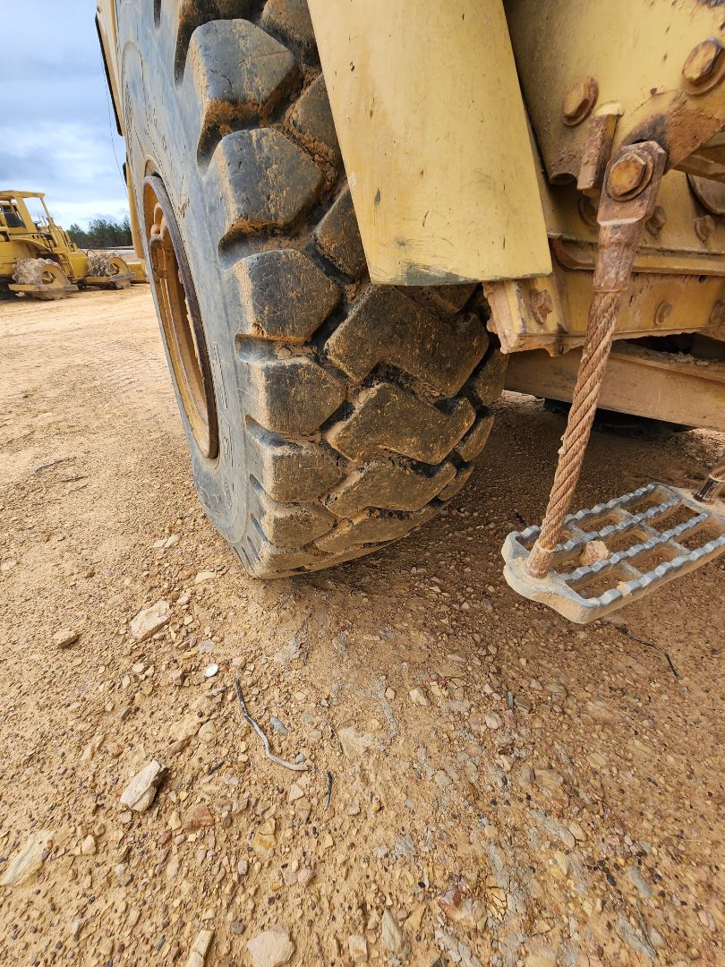 2005 CATERPILLAR 730 - Image 21